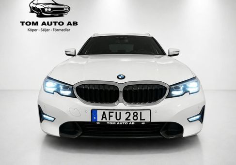 BMW 330, 2020