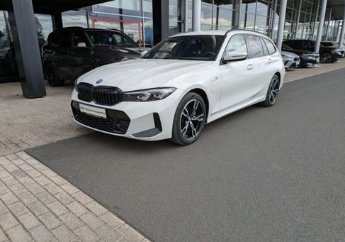 BMW 320, 2023