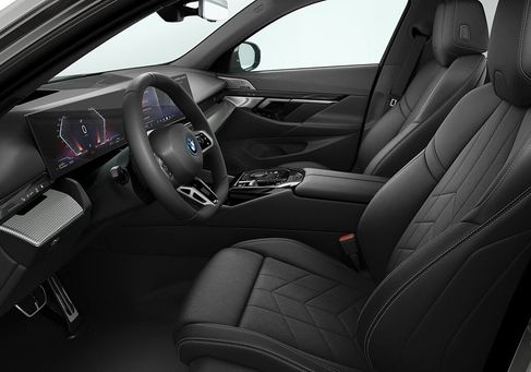 BMW 530, 2026