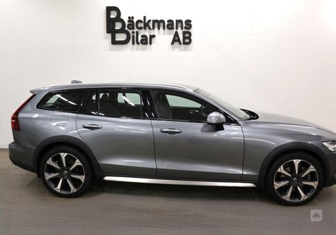 Volvo V60 Cross Country, 2020