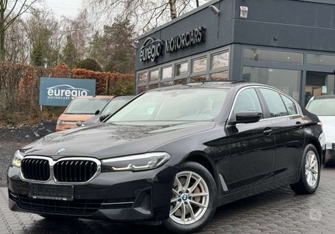 BMW 530, 2020