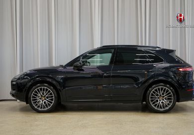 Porsche Cayenne, 2021