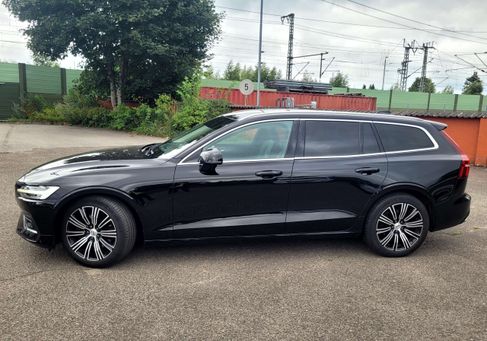 Volvo V60, 2021