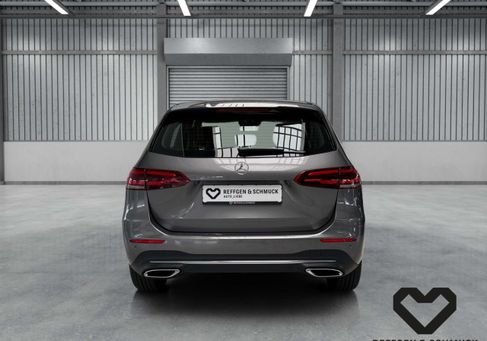 Mercedes-Benz B 200, 2020