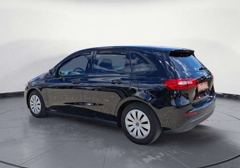 Mercedes-Benz B 180, 2020