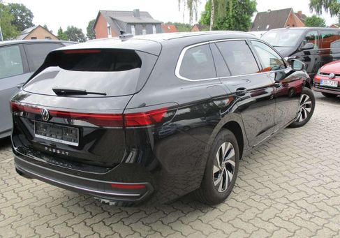 Volkswagen Passat Variant, 2024 2