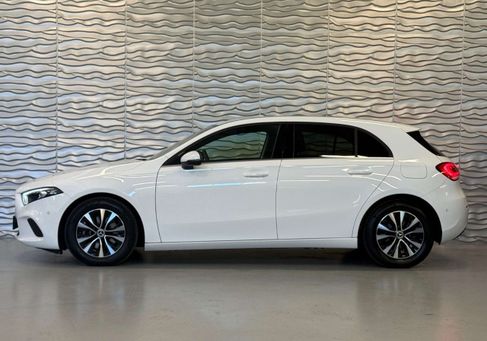 Mercedes-Benz A 180, 2022
