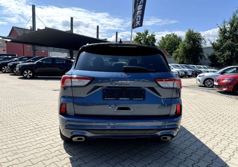 Ford Kuga, 2022