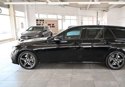 Mercedes-Benz E 300, 2019 3
