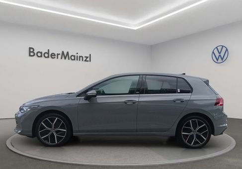 Volkswagen Golf, 2025