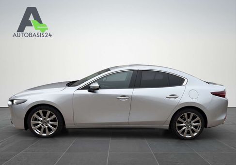 Mazda 3, 2020