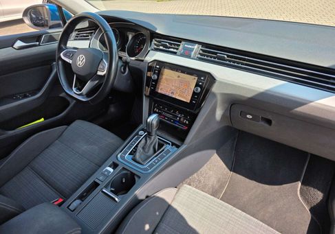 Volkswagen Passat Variant, 2021