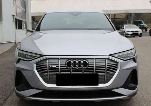 Audi e-tron, 2021