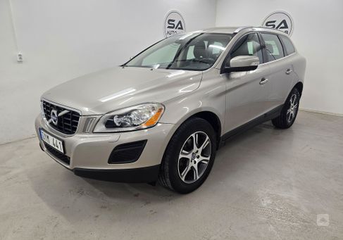 Volvo XC60, 2012