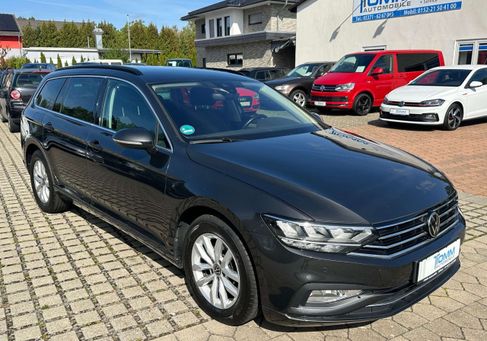 Volkswagen Passat Variant, 2022 2