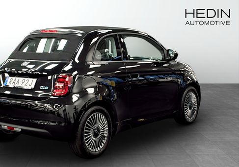 Fiat 500C, 2022