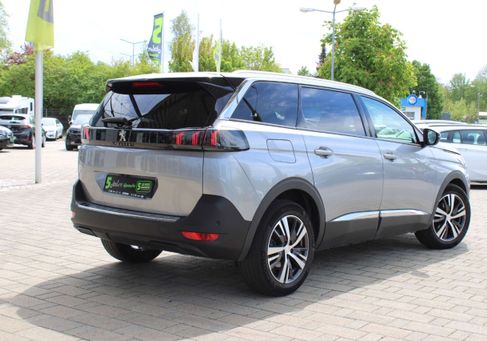 Peugeot 5008, 2021