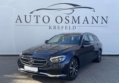 Mercedes-Benz E 300, 2022