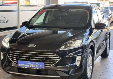 Ford Kuga, 2020