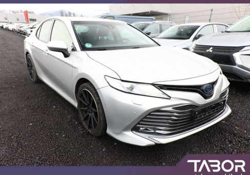 Toyota Camry, 2020
