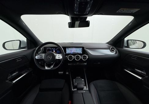 Mercedes-Benz EQA, 2022