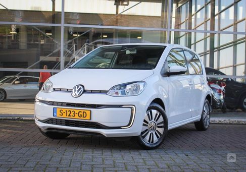 Volkswagen up!, 2018