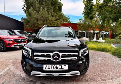 Mercedes-Benz GLB 200, 2022