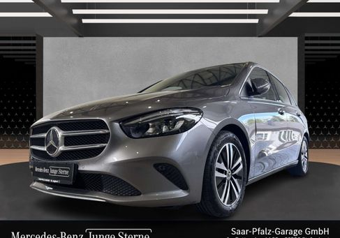 Mercedes-Benz B 200, 2021