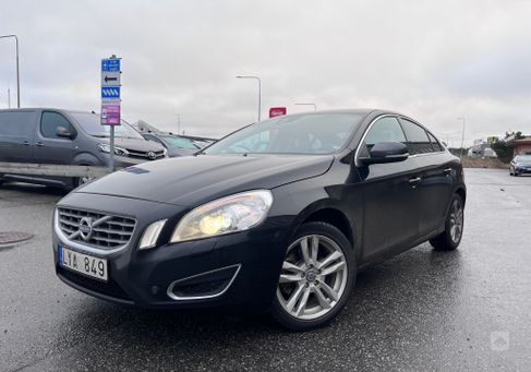 Volvo S60, 2012