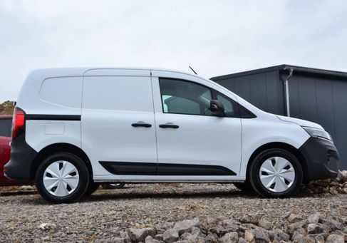 Nissan Townstar, 2025 3