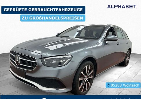 Mercedes-Benz E 300, 2022