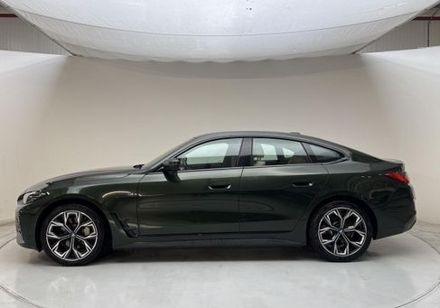 BMW i4, 2022