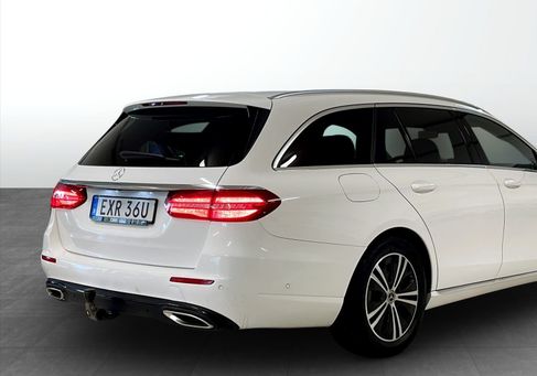 Mercedes-Benz E 200, 2020