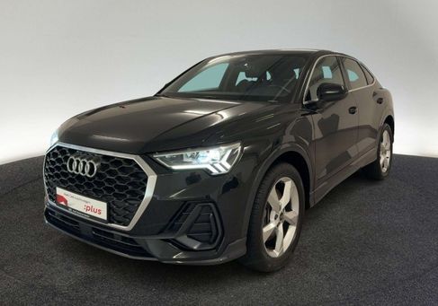 Audi Q3, 2022 2