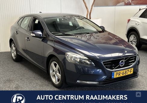 Volvo V40, 2013