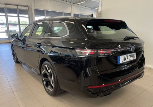 Volkswagen Passat Variant, 2024 3