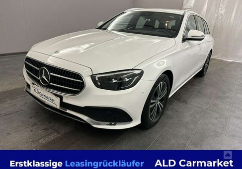 Mercedes-Benz E 220, 2022