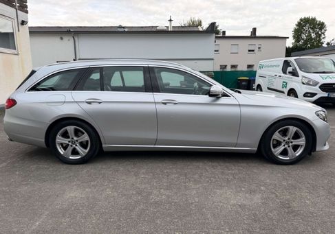 Mercedes-Benz E 220, 2018 2
