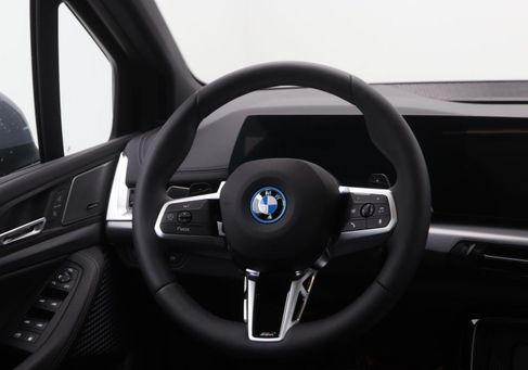 BMW 225 Active Tourer, 2026