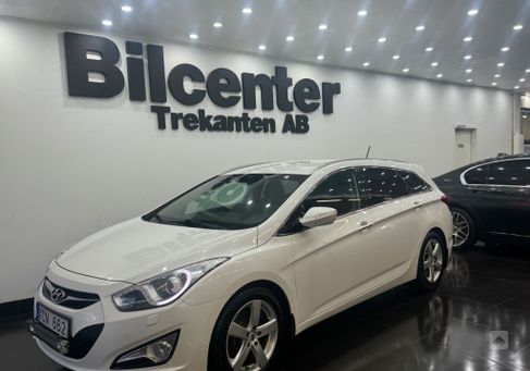 Hyundai i40, 2013