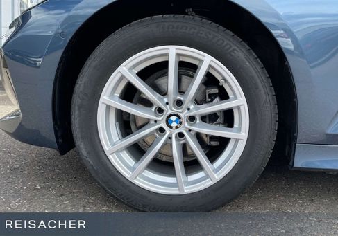 BMW 318, 2025