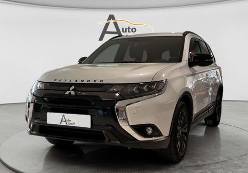 Mitsubishi Outlander, 2020