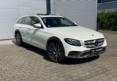Mercedes-Benz E 400, 2020