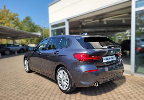 BMW 120, 2020