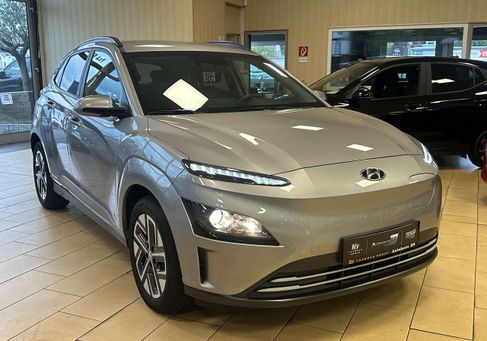 Hyundai Kona, 2022 3