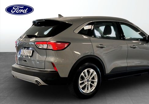 Ford Kuga, 2022