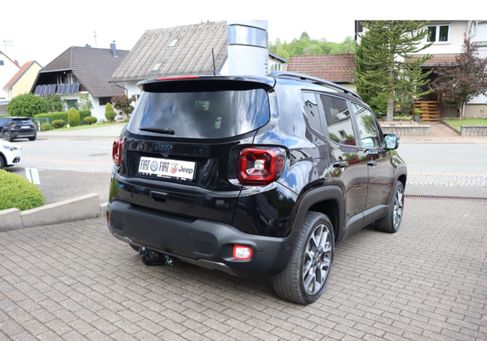 Jeep Renegade, 2022 3