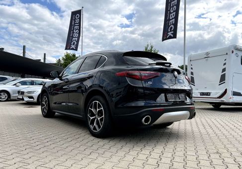 Alfa Romeo Stelvio, 2019