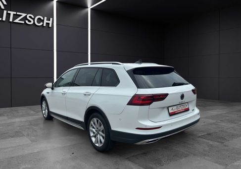Volkswagen Golf, 2023 3