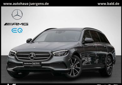 Mercedes-Benz E 300, 2022